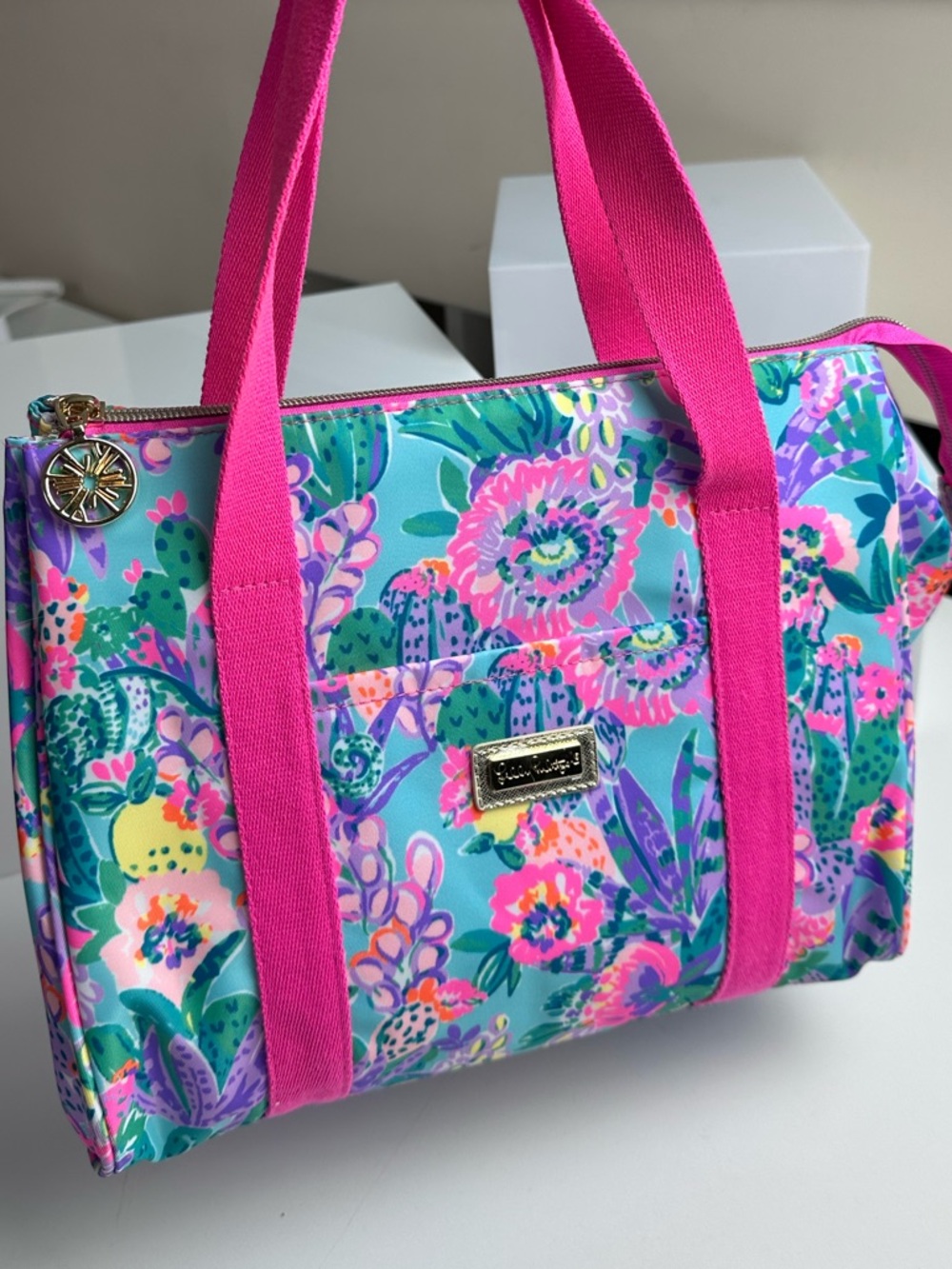 Lilly Pulitzer Cute Insulated Lunch Bag In Me And My Zesty - Picture 12 of 14